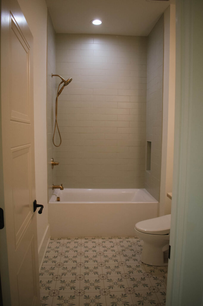 Image gallery image